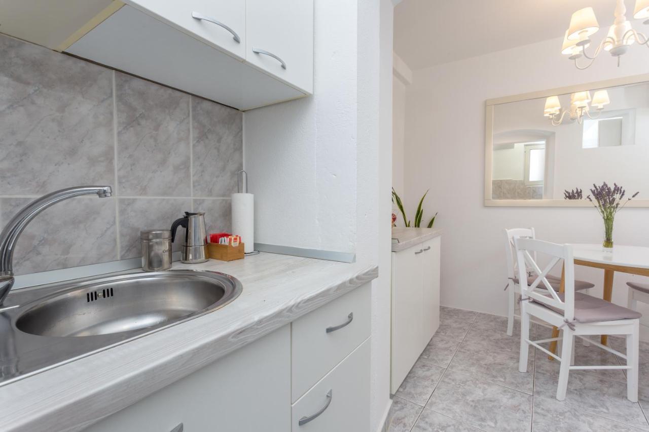 Apartment Petric Хвар Екстериор снимка