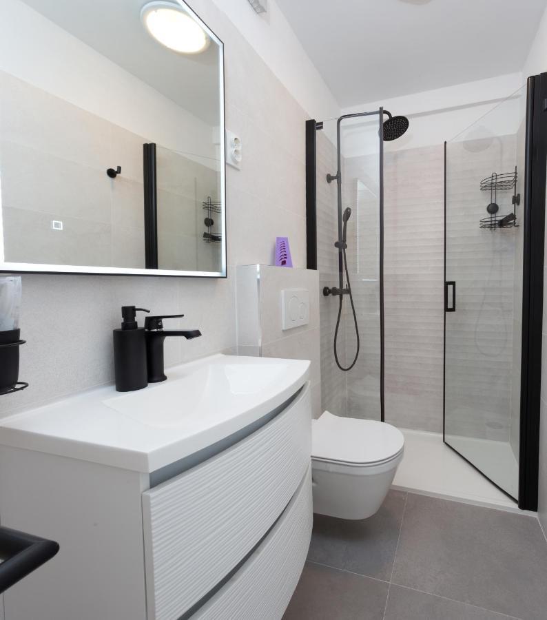 Apartment Petric Хвар Екстериор снимка