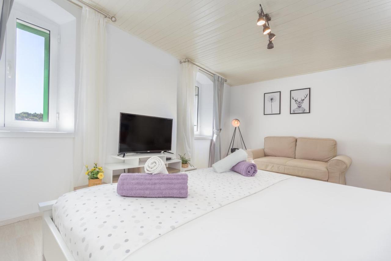 Apartment Petric Хвар Екстериор снимка