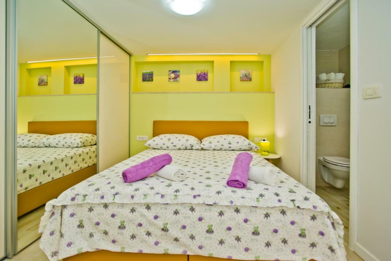 Apartment Petric Хвар Екстериор снимка