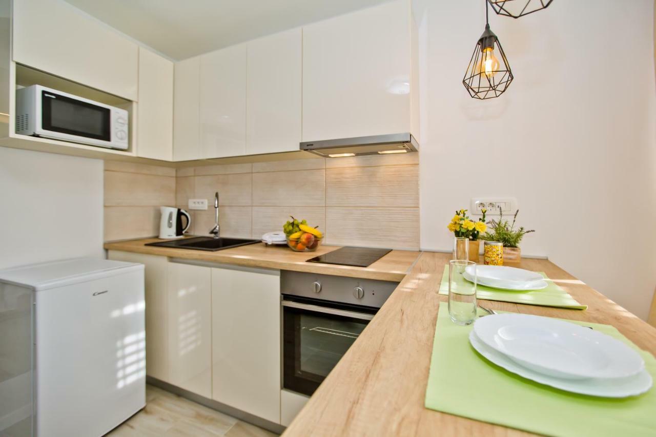 Apartment Petric Хвар Екстериор снимка